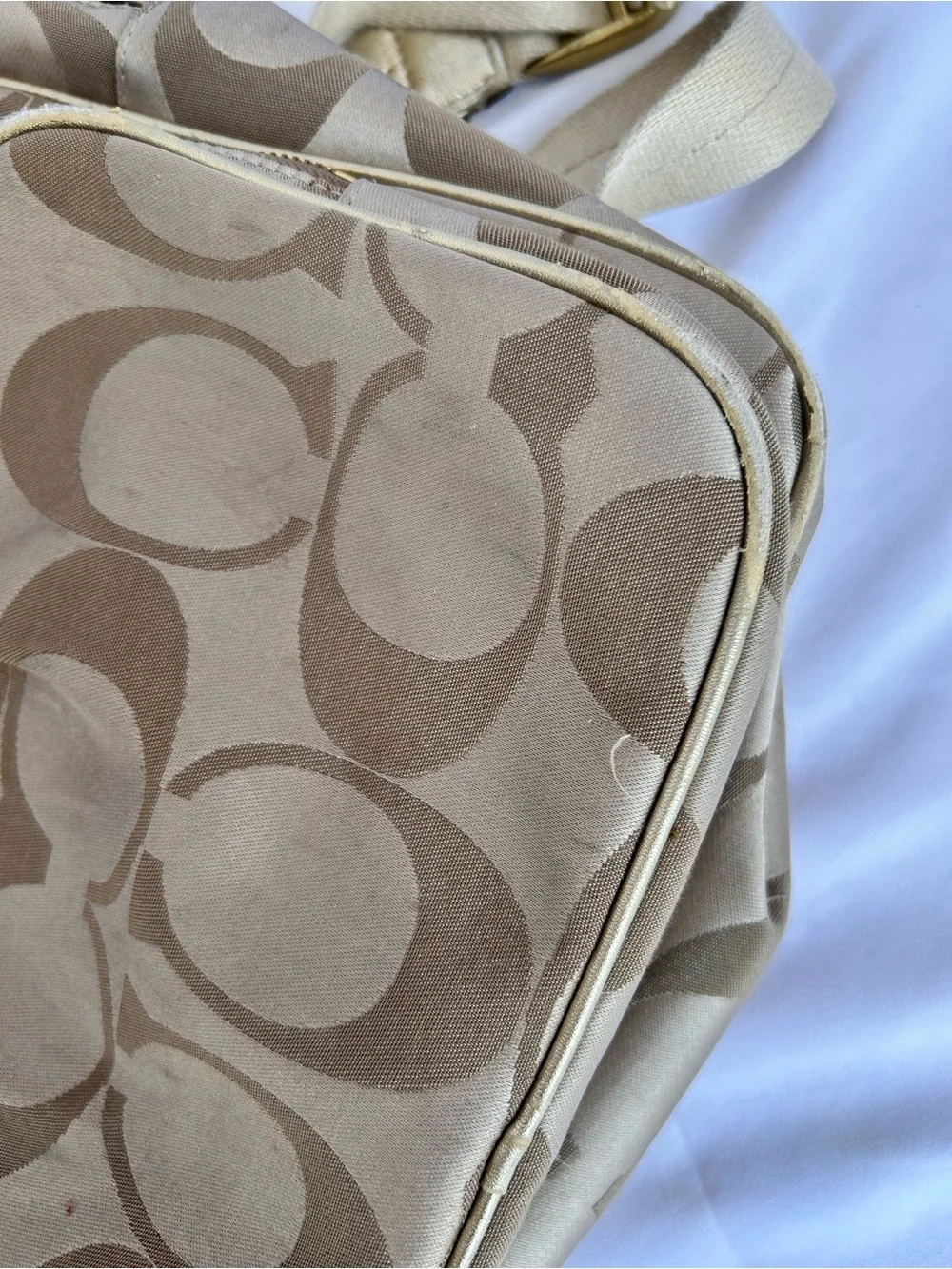 Coach Poppy Y2K Backpack Khaki Gold Signature C H1260-F20046